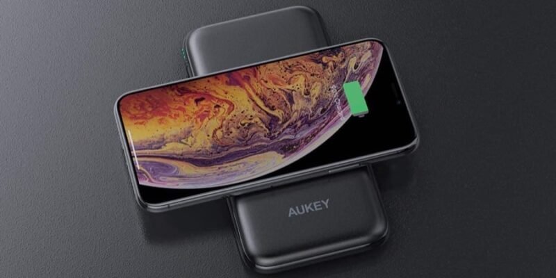 AUKEY QI Powerbank – Wireless mit 18W Power Delivery im Test